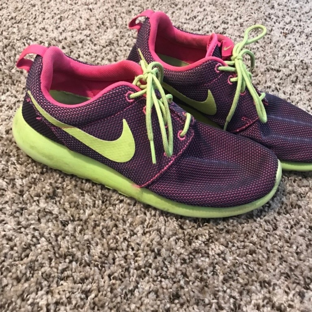 Nike Roshe Women’s